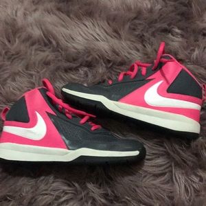 Hot pink Nike’s